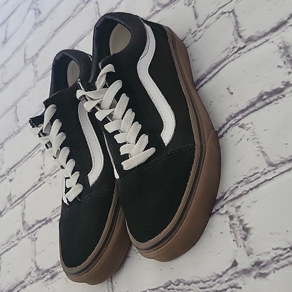 Gum bottom Vans - Picture 2 of 8